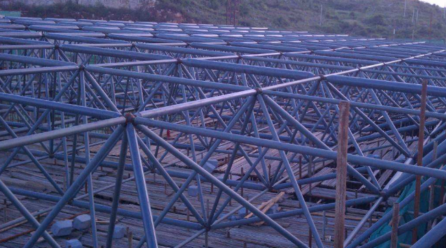 朝阳概述网架加工中对钢材的质量的过细恳求